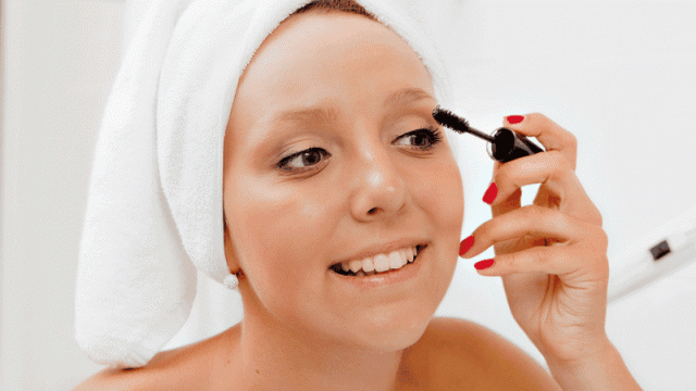 Le maquillage correctif pour camoufler ses défauts