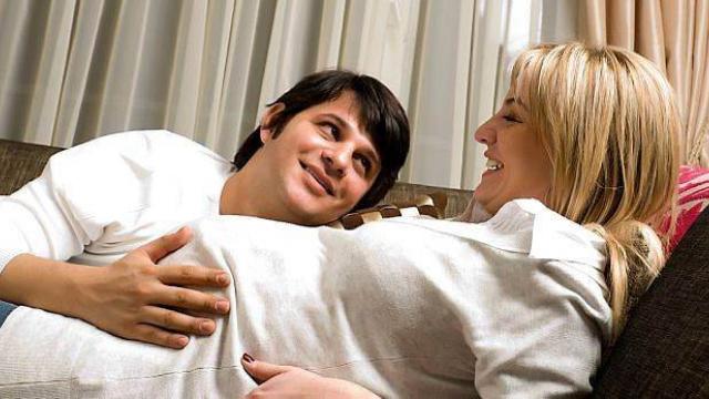 Devenir père, le travail débute dès la grossesse