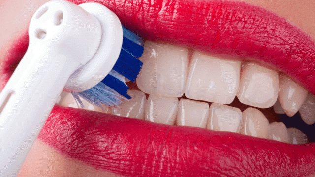 Bien choisir sa brosse à dents électrique