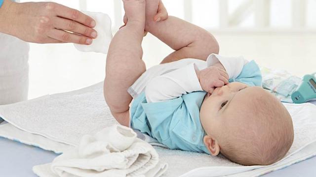 Privilégiez la toilette de bébé