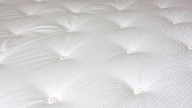 Comme on choisit son lit, on dort...